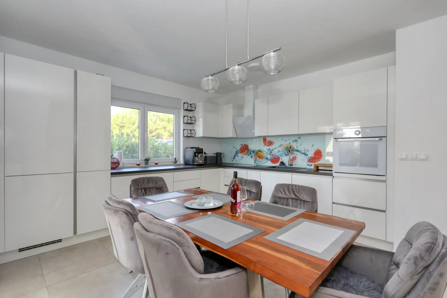 Essküche/Wintergarten von Zorona Villa