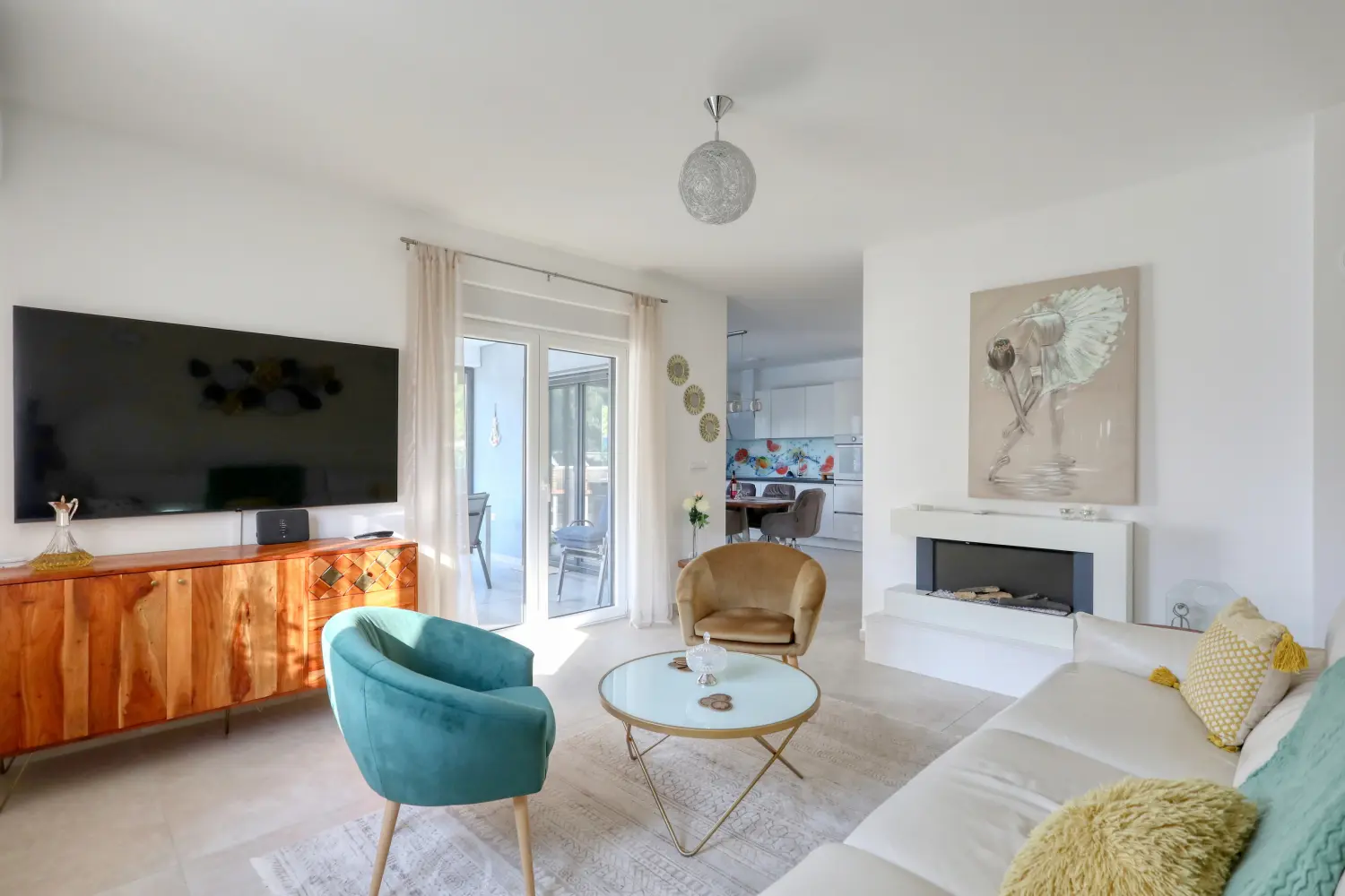 Wohnzimmer von Zorona Villa