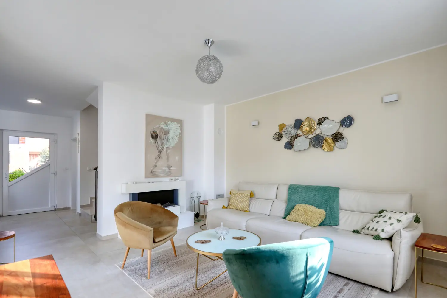 Wohnzimmer von Zorona Villa